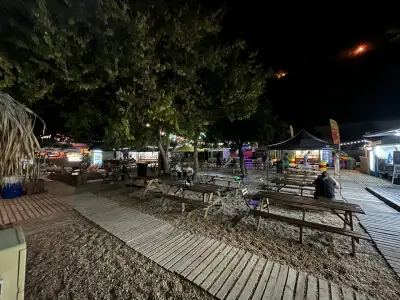 KARVÚ Food & Drink Truck