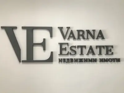 Varna Estate