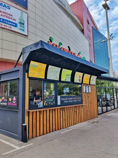 Nutrio Bar - Vladislav Varnenchik Boulevard 186, Mall Varna Parking, Varna