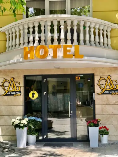 Art Green Boutique Hotel