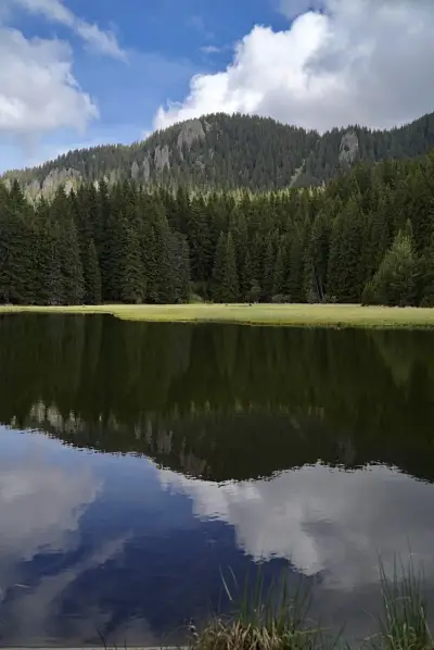 "Моето Любимо Място", Смолянски езера - "My Favorite Place", Smolyan lakes
