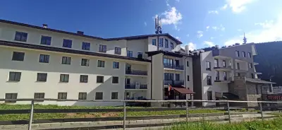 Luxury Aparthotel STUDENETS