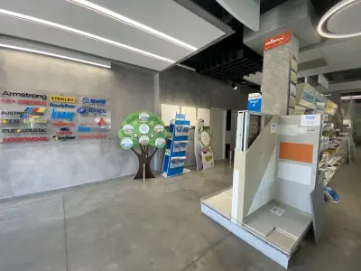 Склад за строителни материали Поларис Продукт (Polaris Product)