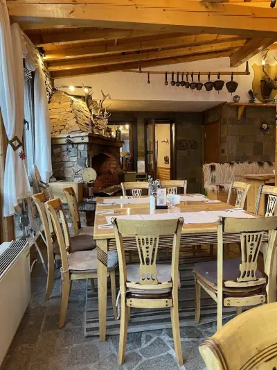 Restaurant The Castle, Hall Excalibur & The Terrace