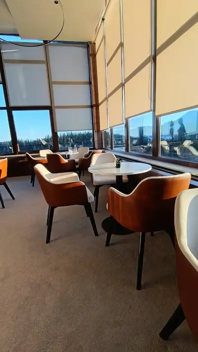 Sky Bar Cosmos