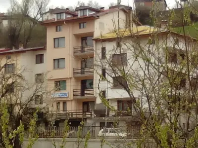 Къща за Гости Каров - 2 звезди