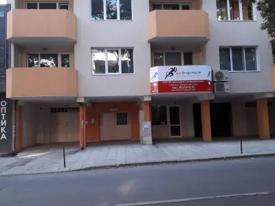 Д-р Владимиров