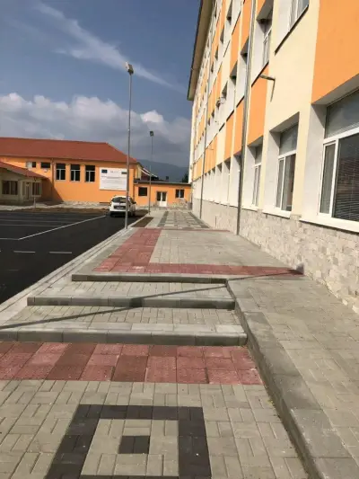 СУ "Христо Ботев"