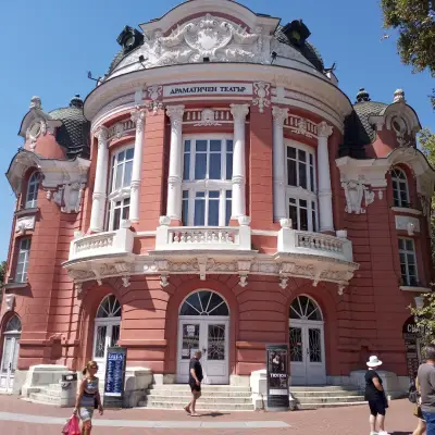 Държавна опера Варна