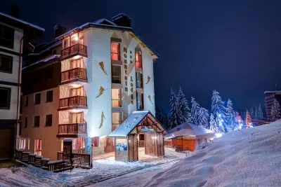 Mountain Lodge Apartments