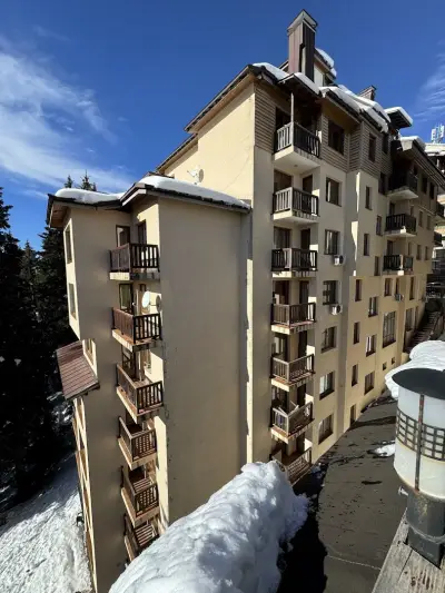 Mountain Lodge Apartments