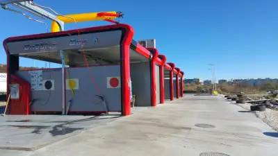 Автомивка Bubbles Car Wash