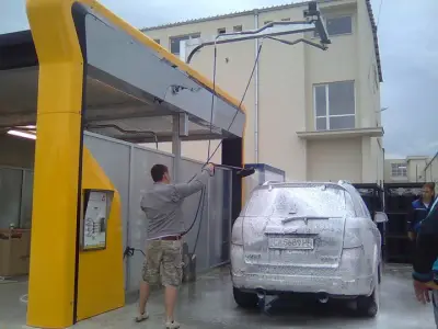 Автомивка Bubbles Car Wash