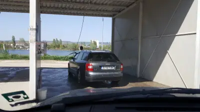 Автомивка Водолеи
