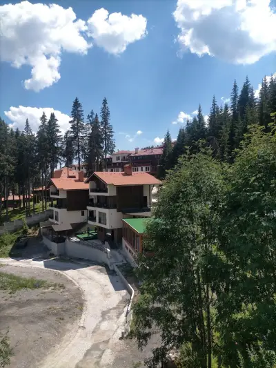 Апарт-Хотел Пайн Хилс Пампорово