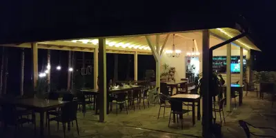 Forest Food House