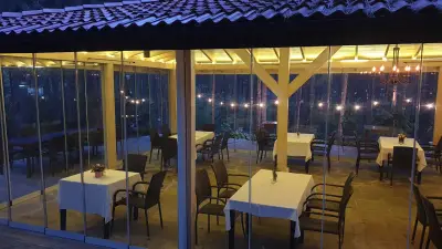Forest Food House