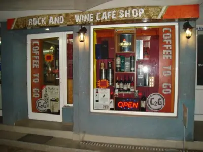 Rock And Wine Café Shop