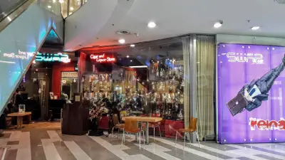 Swap Lounge & Cigar Store Varchev