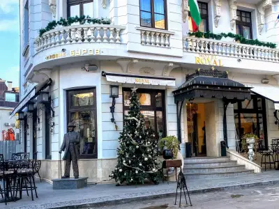 Кафене Буров