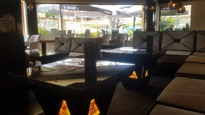 Sunset cafe