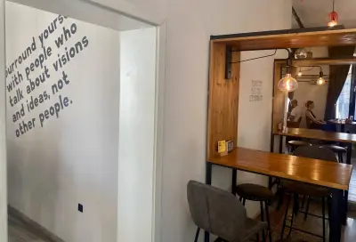 43.12 Café
