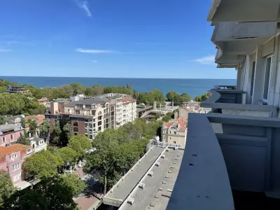 Хотел и Казино "Черно Море"