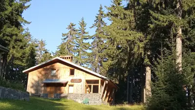 Хотел Елица