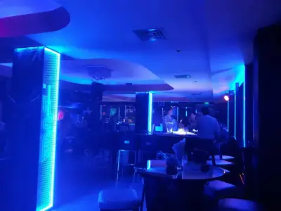 Пиано бар „Старс“