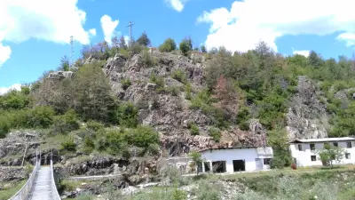 Хотел Дикас