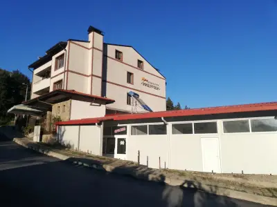 Къща за гости Мишурови