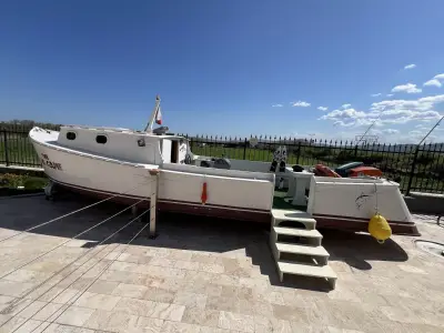 Обърнатата къща / The Upside down house