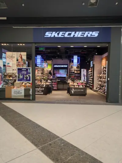 Skechers