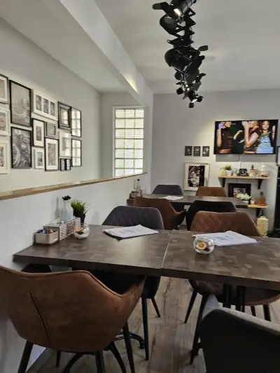 Bistro ”BONELA“