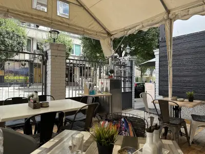 Bistro ”BONELA“