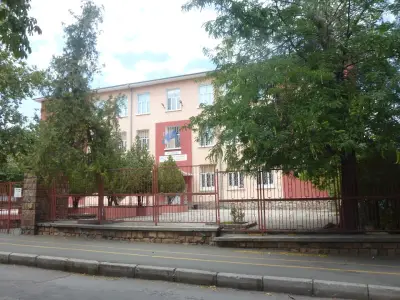 Основно училище „Свети Княз Борис I“