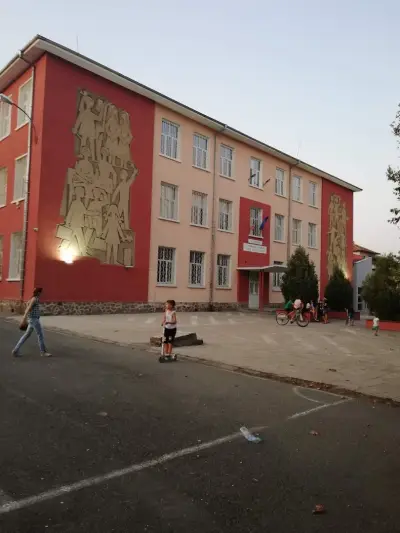 Основно училище „Свети Княз Борис I“