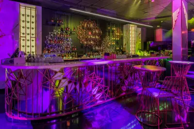 DÉJÁ VU Night Club