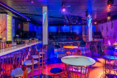 DÉJÁ VU Night Club