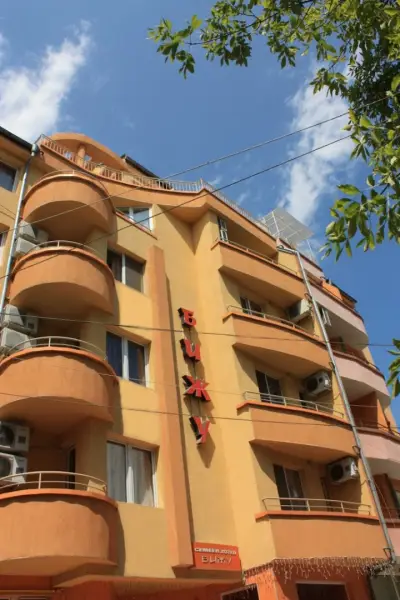 Хотел „Бижу“