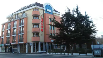 Хотел Луксор