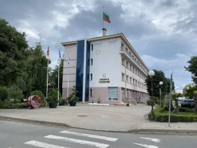 Община поморие