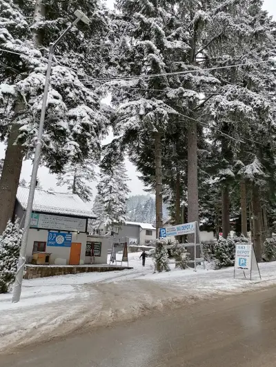 Ski School & Ski hire