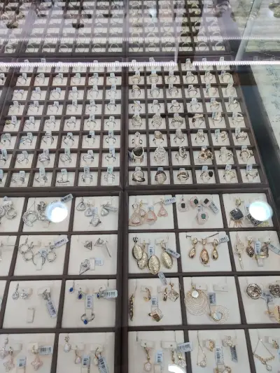 GOLD&GOLD Jewellery Diamond Магазин за Злато в Бургас