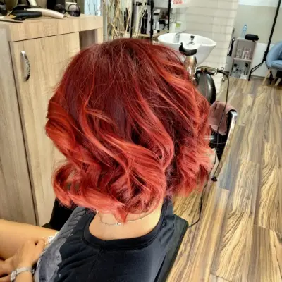 Ваня Хубекова - фризьор Vanya Hubekova - hairstylist