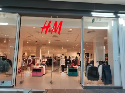 H&M