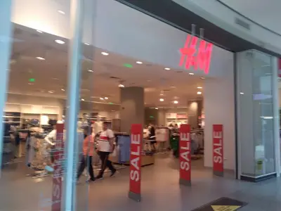 H&M