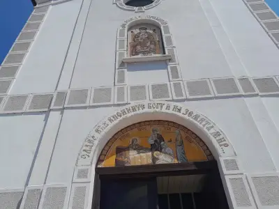 храм Св. Рождество Богородично