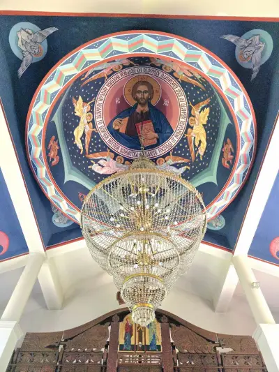 Храм "Св. Николай Чудотворец"