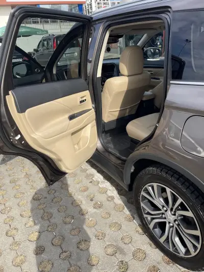 Автомивка Бургас Плаза